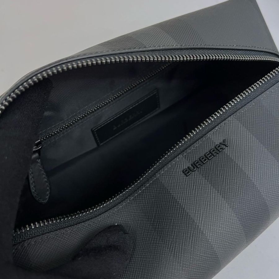 Burberry checker pouch bag-4