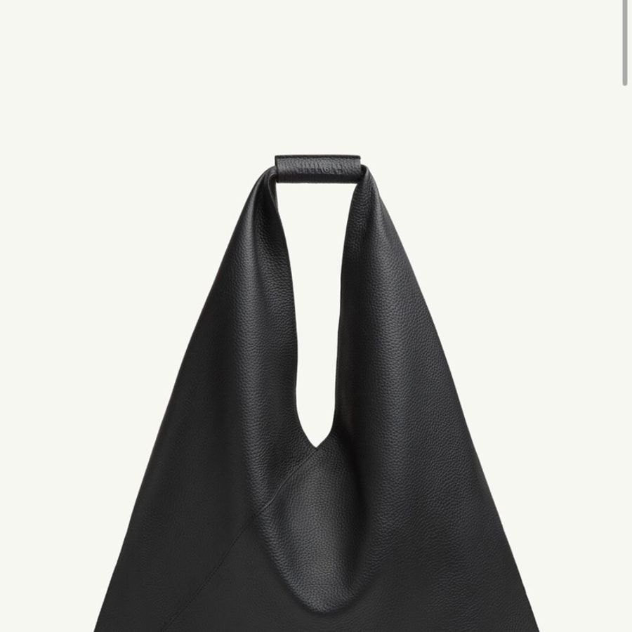 Maison Margiela MM6 荔枝牛皮三角包 大號-0