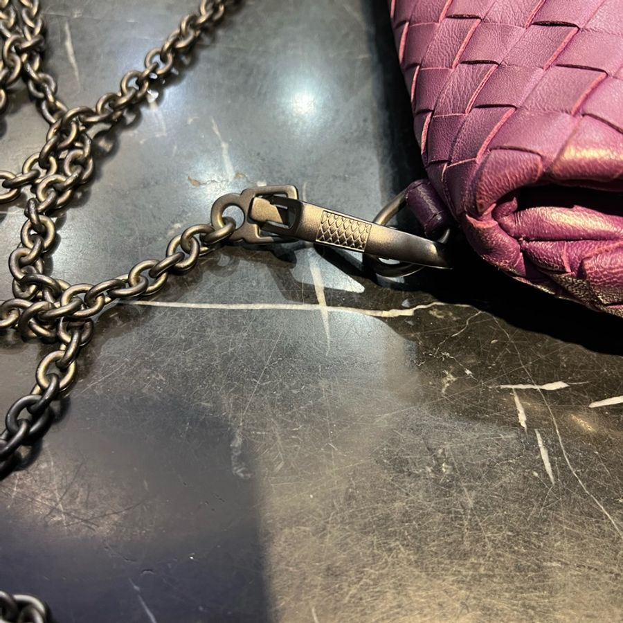 Bottega VenEta 小羊皮編織迷你鏈帶包-16