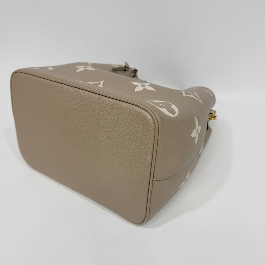 LV斑鳩灰牛皮NéoNoé MM水桶包M45555-14