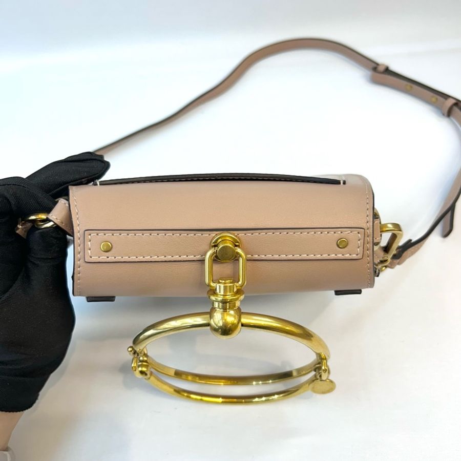 CHLOE 奶茶色牛皮尼羅河系列Nile小號兩用手鐲包-4