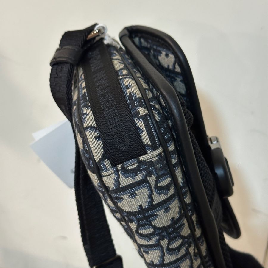 Dior Oblique 緹花8bag郵差包🩶98新閒置❤️🔥櫃上在售7萬-14