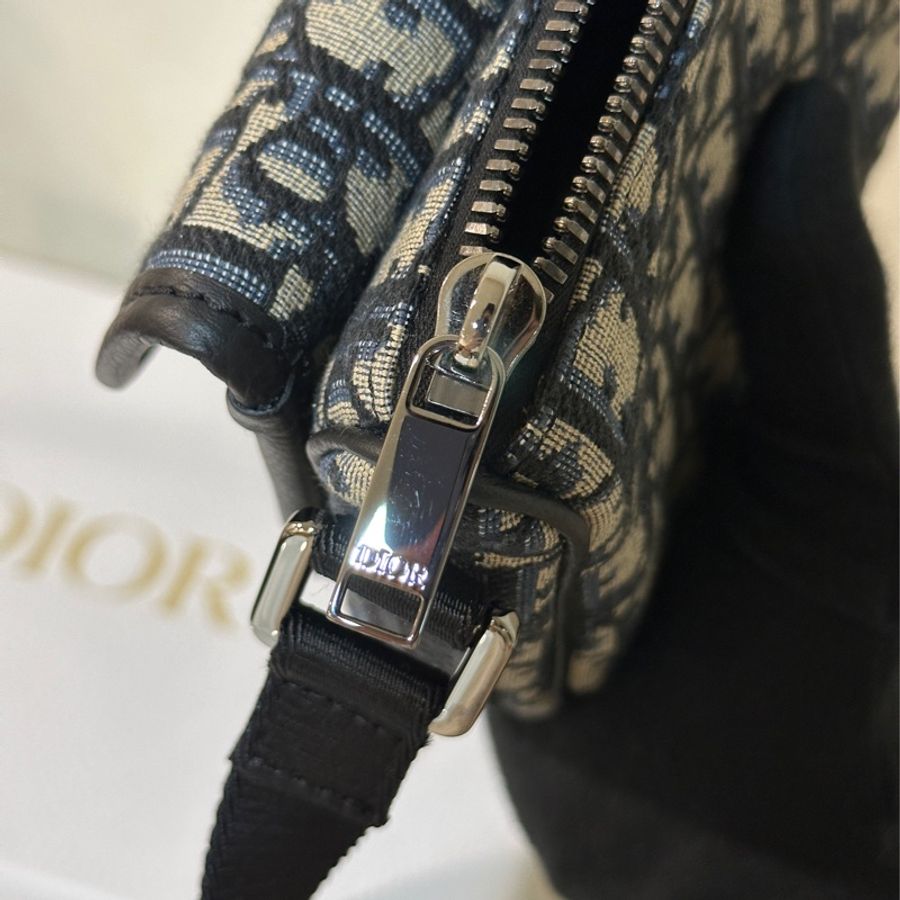 Dior Oblique 緹花8bag郵差包🩶98新閒置❤️🔥櫃上在售7萬-20