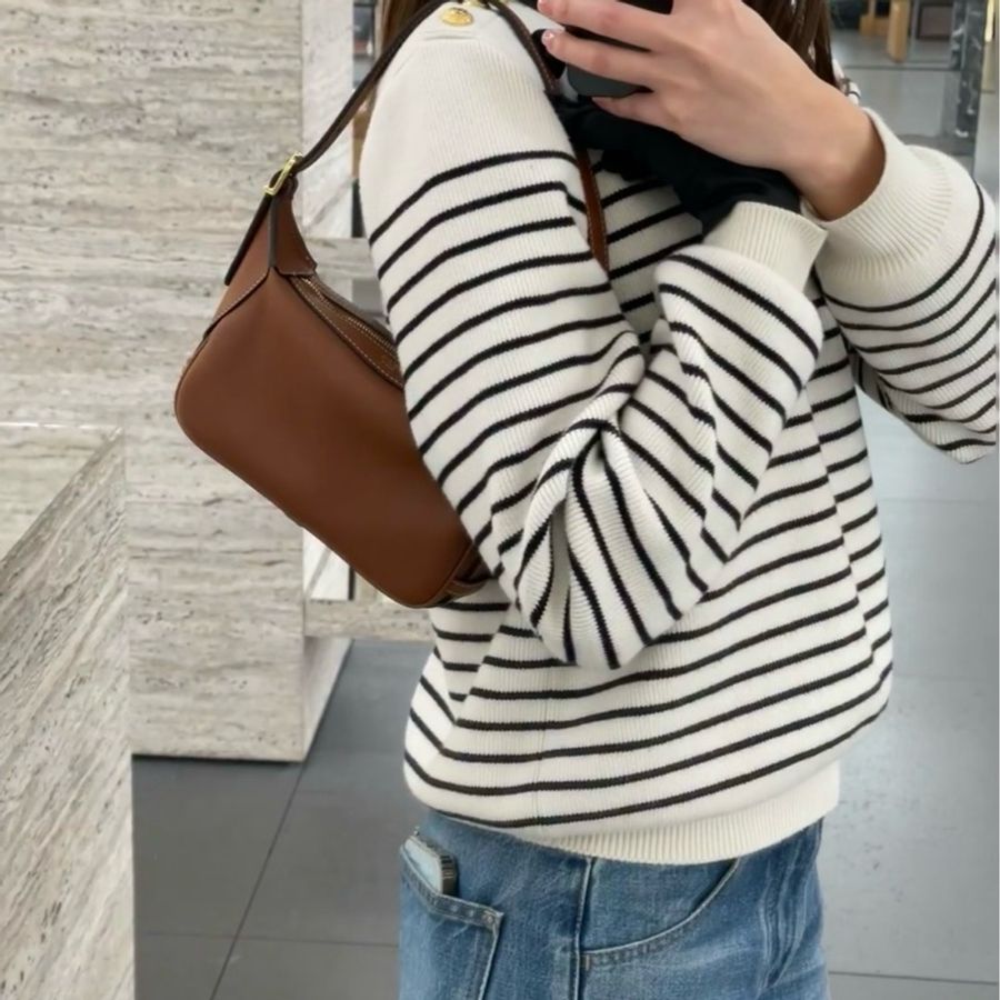 CELINE Mini Romy 新品 棕色 牛皮 肩背包 手提包 腋下包 側背包-8