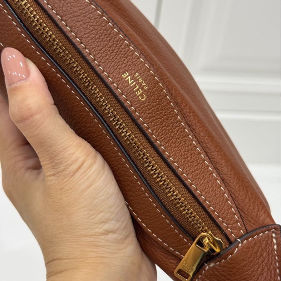 CELINE Mini Romy 新品 棕色 牛皮 肩背包 手提包 腋下包 側背包-11