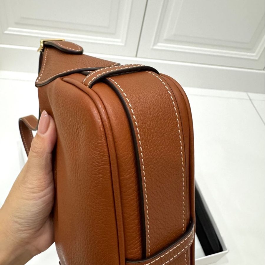 CELINE Mini Romy 新品 棕色 牛皮 肩背包 手提包 腋下包 側背包-17