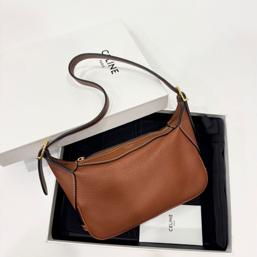 CELINE Mini Romy 新品 棕色 牛皮 肩背包 手提包 腋下包 側背包-23
