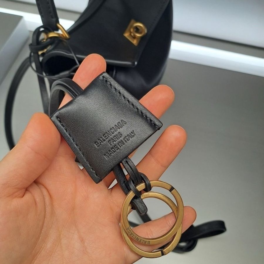 🌸2025春夏新品🌸Balenciaga 795456 光滑小牛皮迷你 Rodeo 包 黑色/復古金釦-3