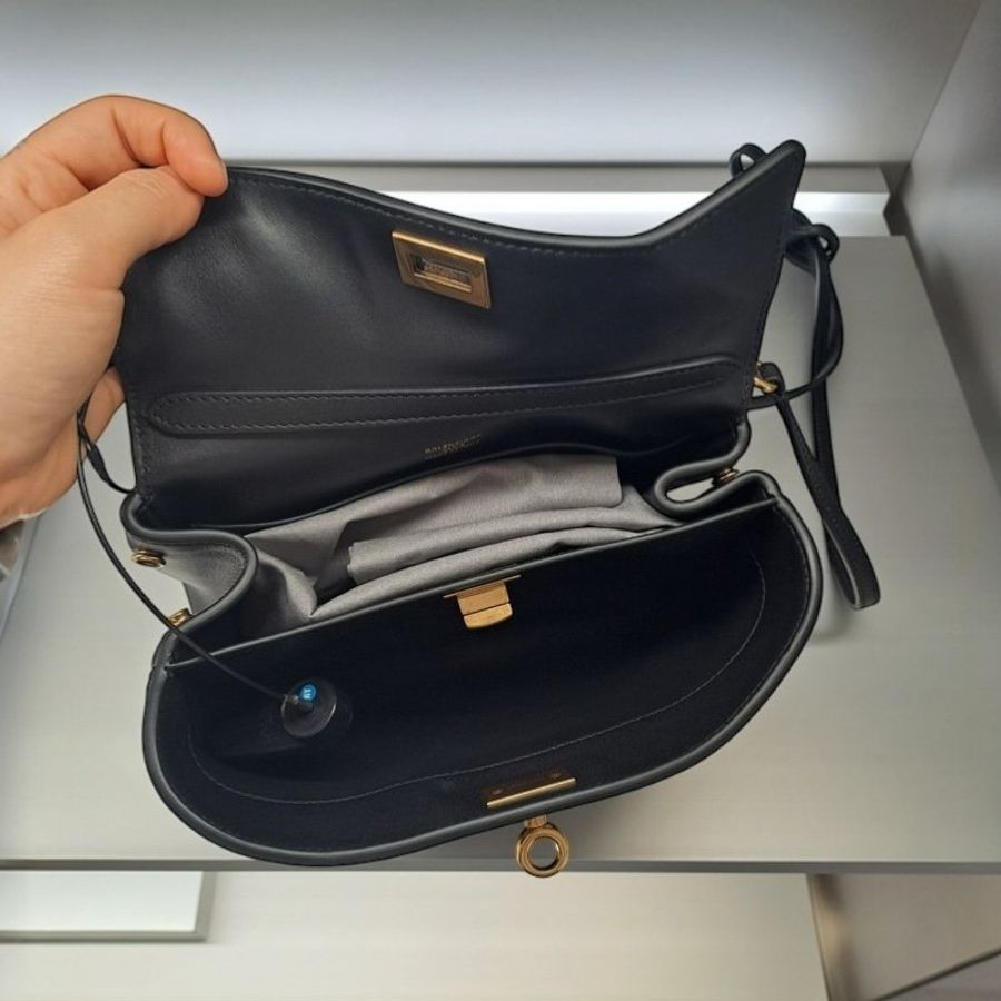 🌸2025春夏新品🌸Balenciaga 795456 光滑小牛皮迷你 Rodeo 包 黑色/復古金釦-6