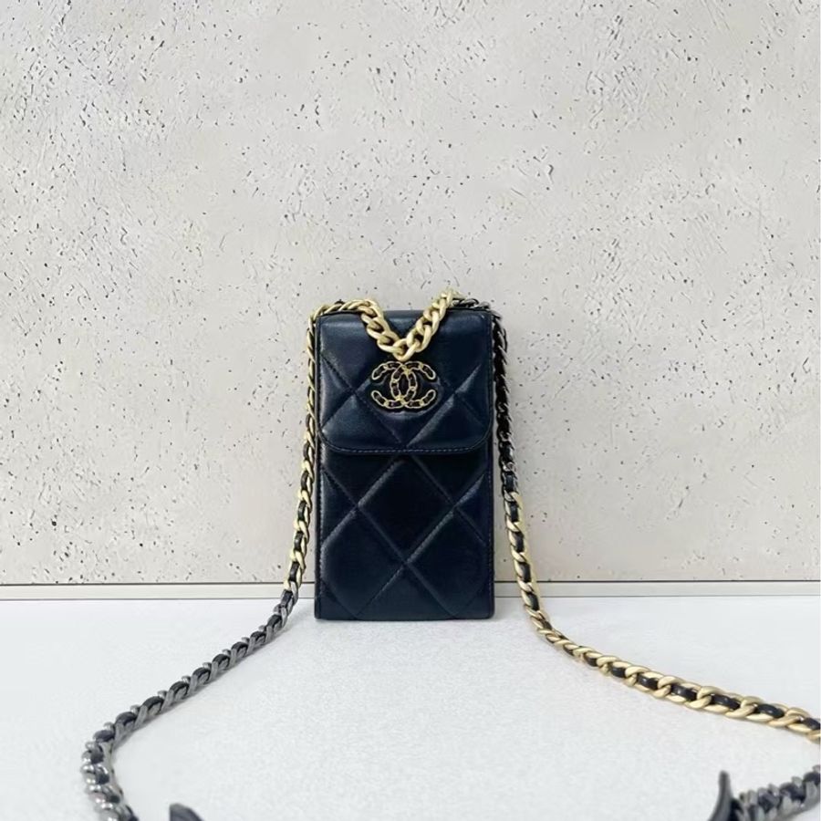 Chanel 19bag 系列手機包-0