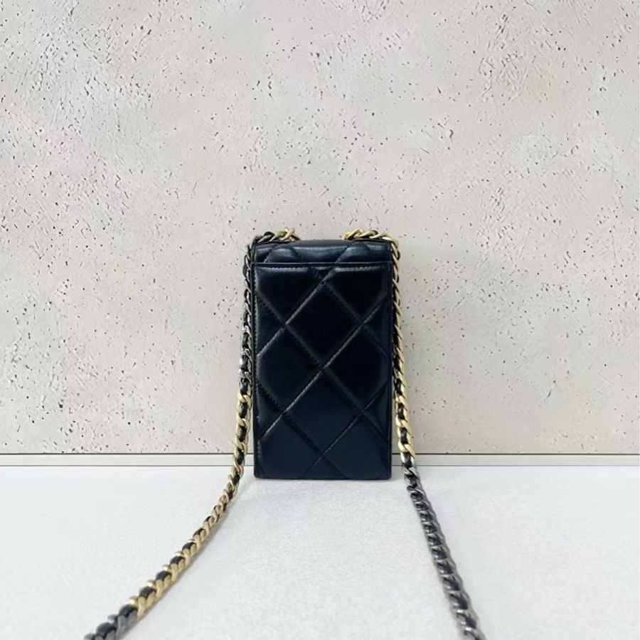 Chanel 19bag 系列手機包-1