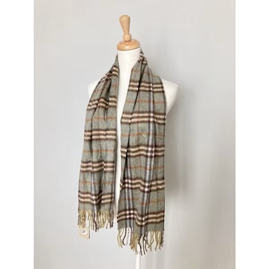 DFS購入原價12500 全新正品BURBERRY100%喀什米爾羊絨圍巾/蘇格蘭制-3