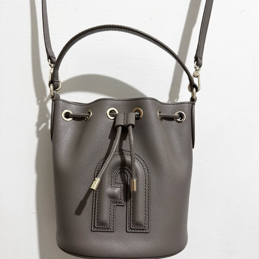 FURLA 牛皮水桶包 bucket bag 肩背手提兩用包-3