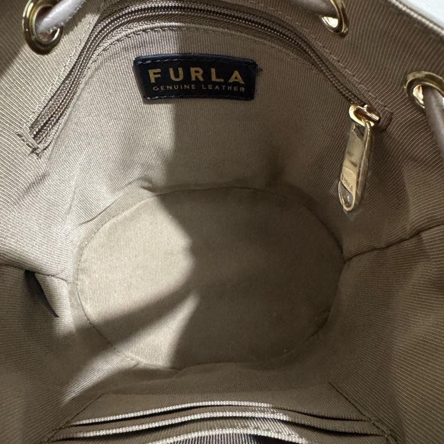 FURLA 牛皮水桶包 bucket bag 肩背手提兩用包-4