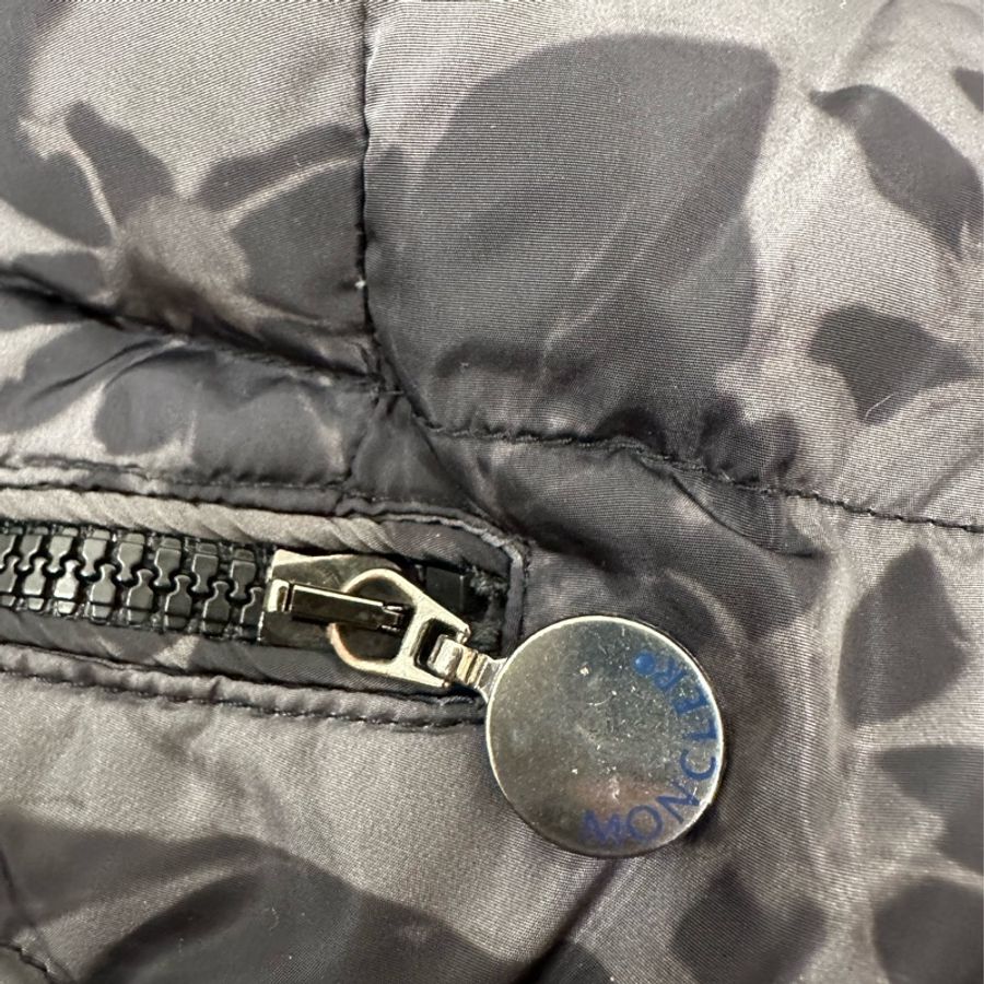 moncler 灰黑 連帽外套 輕羽絨 羽絨外套 夾克 防風外套 外套-11