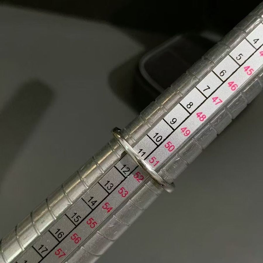 Tiffany蒂芙尼高端Lucida系列豪華鑲嵌戒指51號，主鑽0.45/ F/VVS2/-4