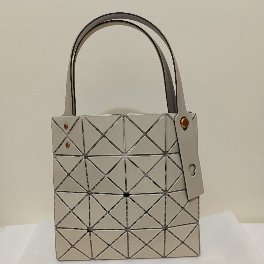 全新日本購回三宅一生issey miyake baobao carat大鑽石包-0