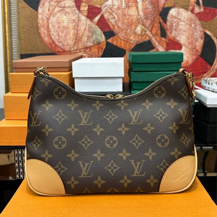 （已售出）Lv Boulogne M45832經典老花新款牛角包🈶24年購證 剛離櫃未使用 賠出❤️‍🔥-15