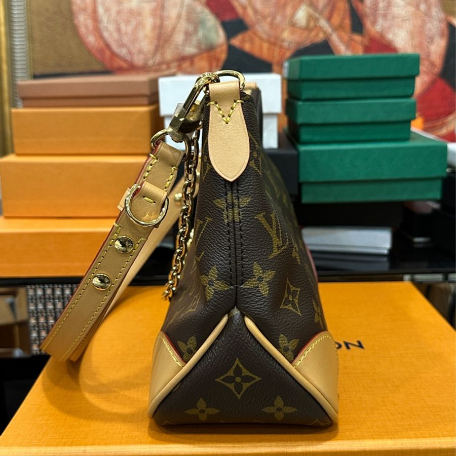 （已售出）Lv Boulogne M45832經典老花新款牛角包🈶24年購證 剛離櫃未使用 賠出❤️‍🔥-16