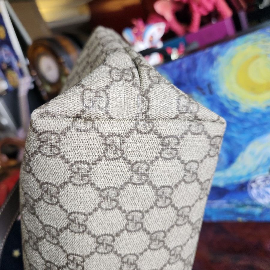 #Gucci #托特包 容量大 很輕 真皮把手 甜價入手 使用不心疼-8