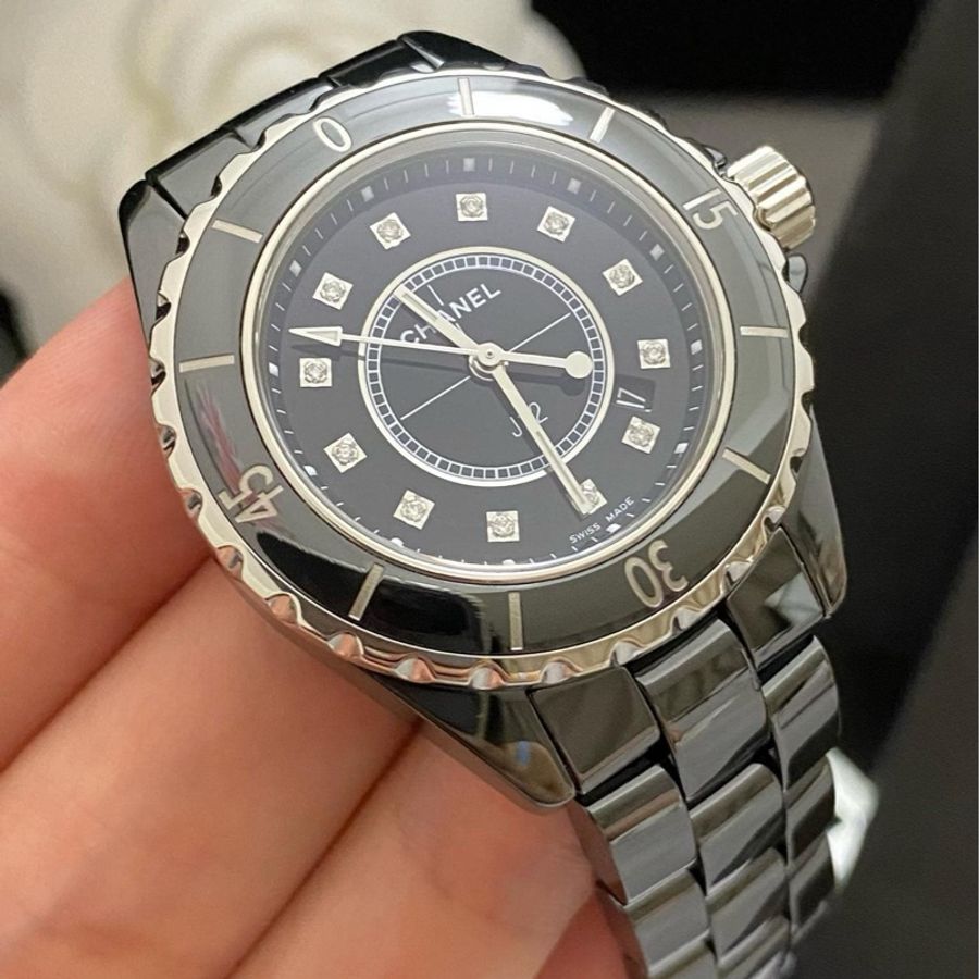 合法登記 新款錶扣❤️92成新 附購買證明 12鑽 33mm Chanel 香奈兒 J12 機械錶 黑 白-2