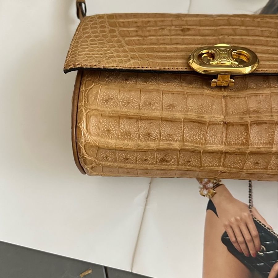 (MYMluxurybag) Celine 稀有鱷魚紋肩背包斜挎包-11