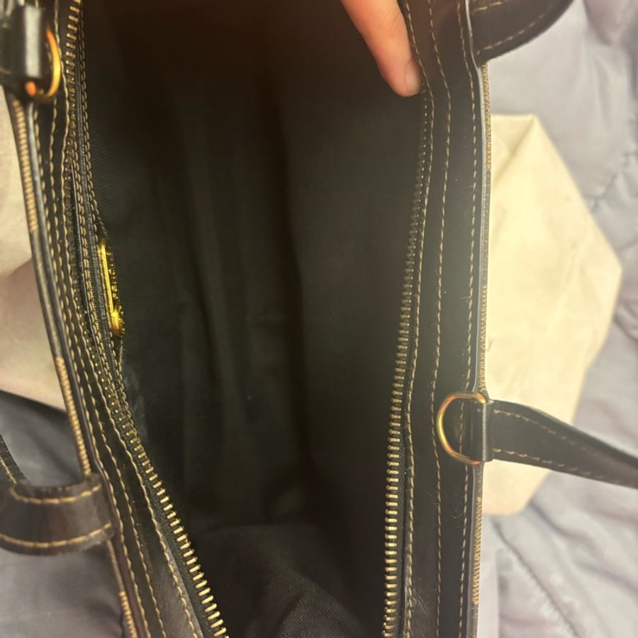 芬迪古董包（買來僅觀賞沒使用過）-2
