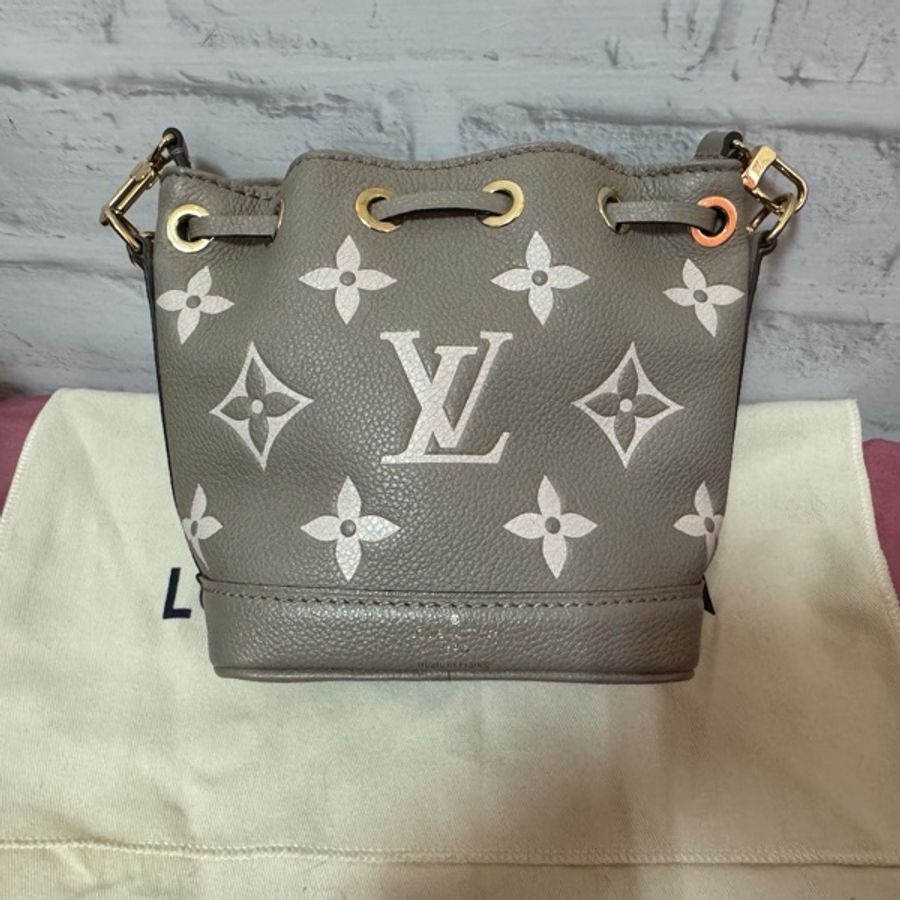 LOUIS VUITTON 新款 NANO NOE斑鳩灰壓印老花水桶包LV-9