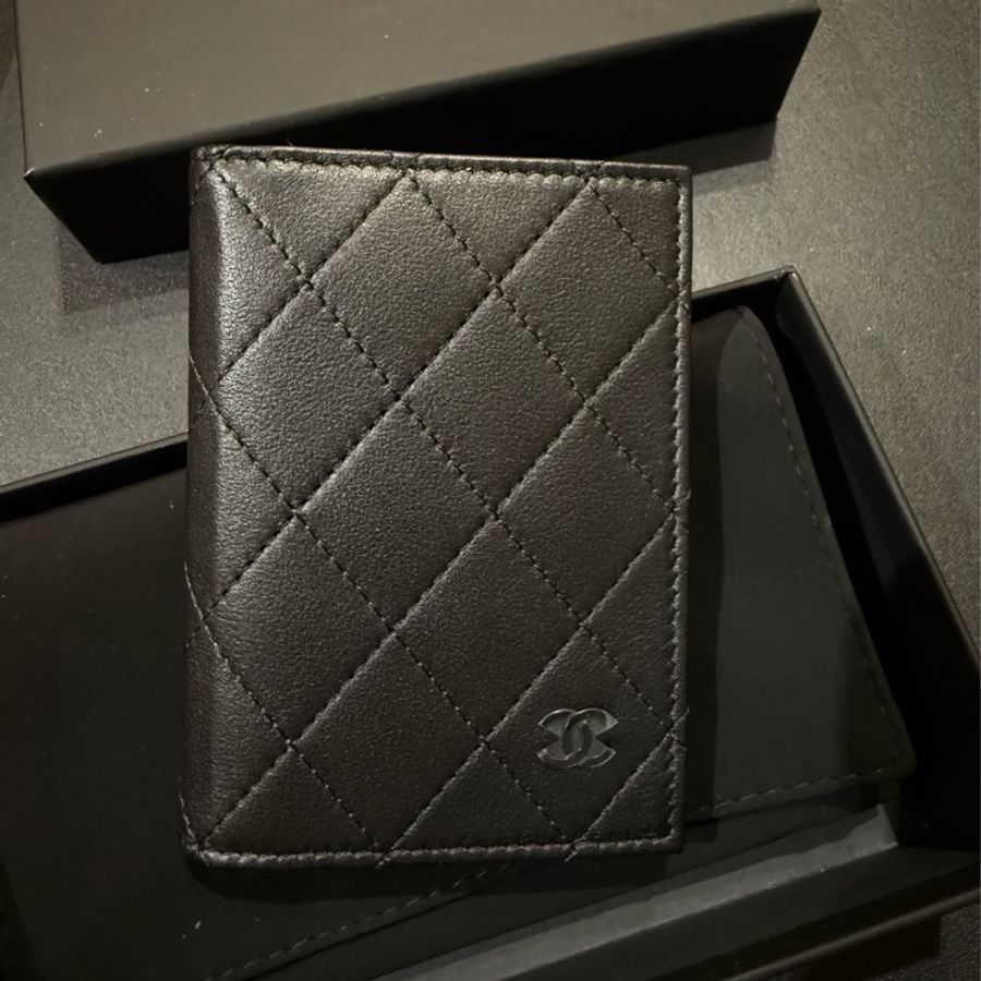Chanel So Black 男女可用款卡包 card holder-0