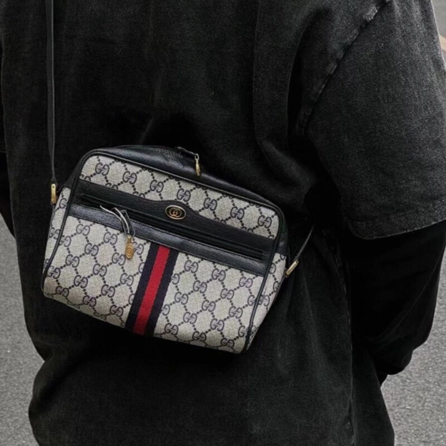 💝FuFu.Style ⟡.·* Gucci 經典黑色撞色緹花斜背包-1