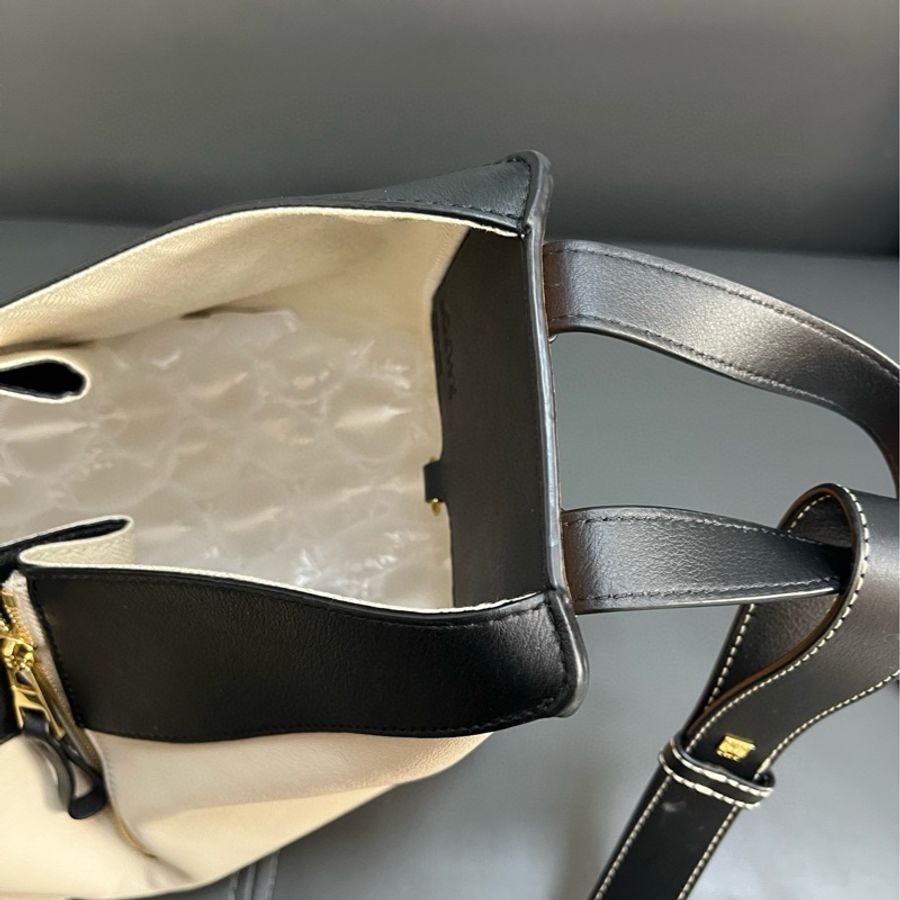 Loewe hammock 吊床包 小號-10