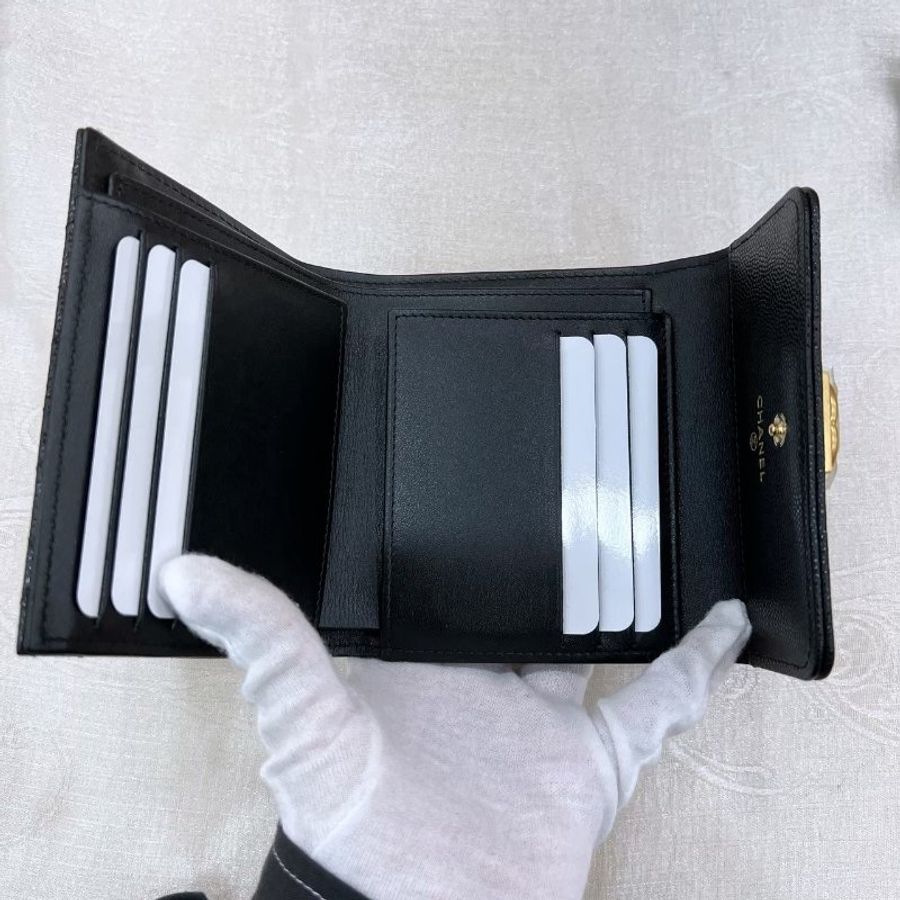 莉亞精品♡Chanel A80734 BOY三折背拉短夾 金扣 全新-4
