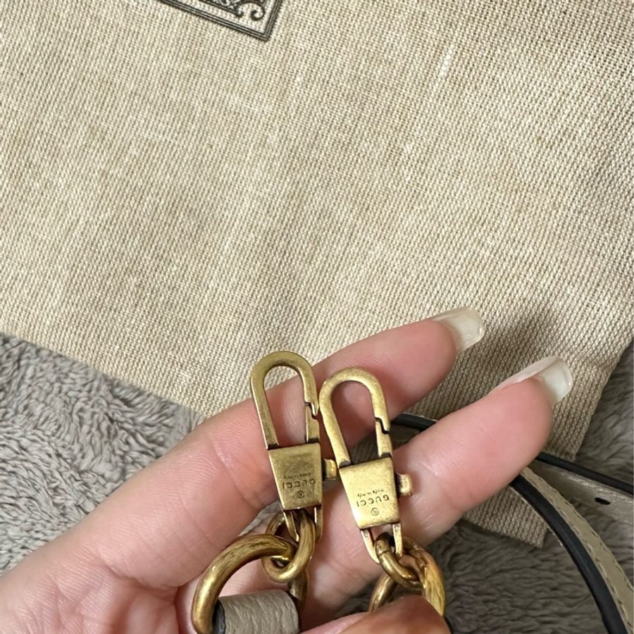 Gucci 斜背包-1