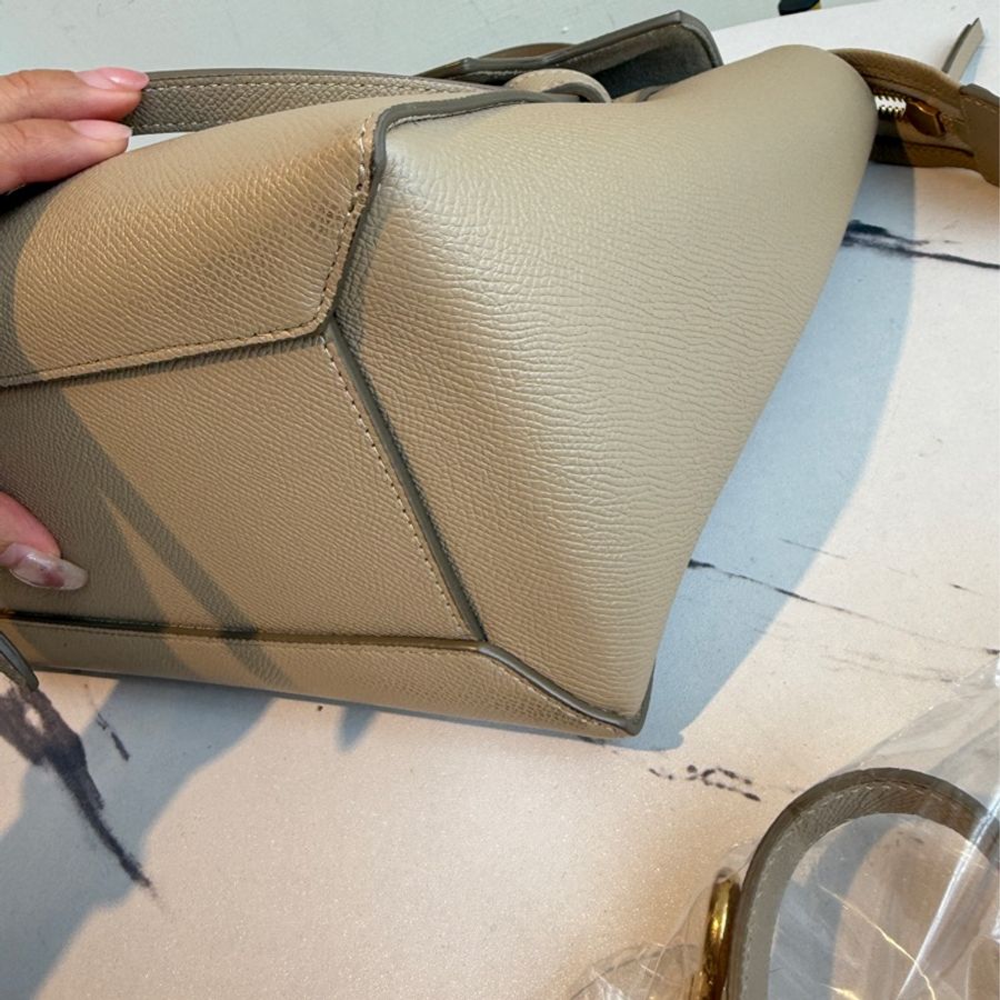 Celine 鯰魚包❤️美美奶杏色中號-5