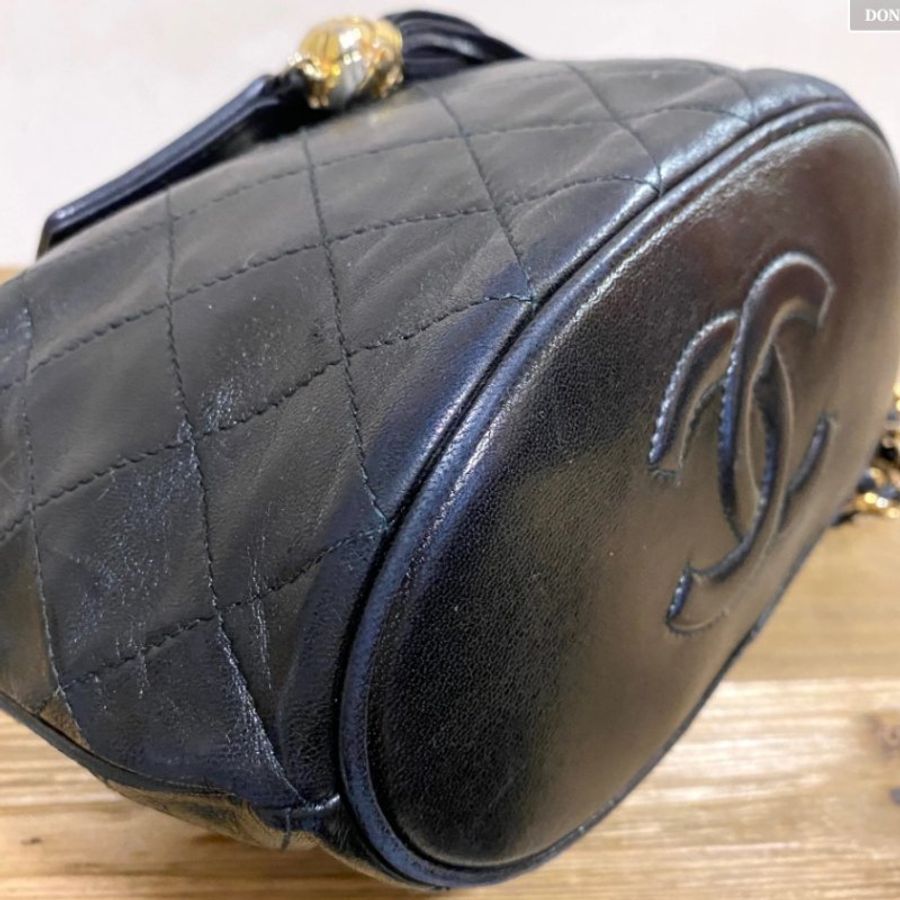 Chanel vintage bucket lambskin black/gold-7