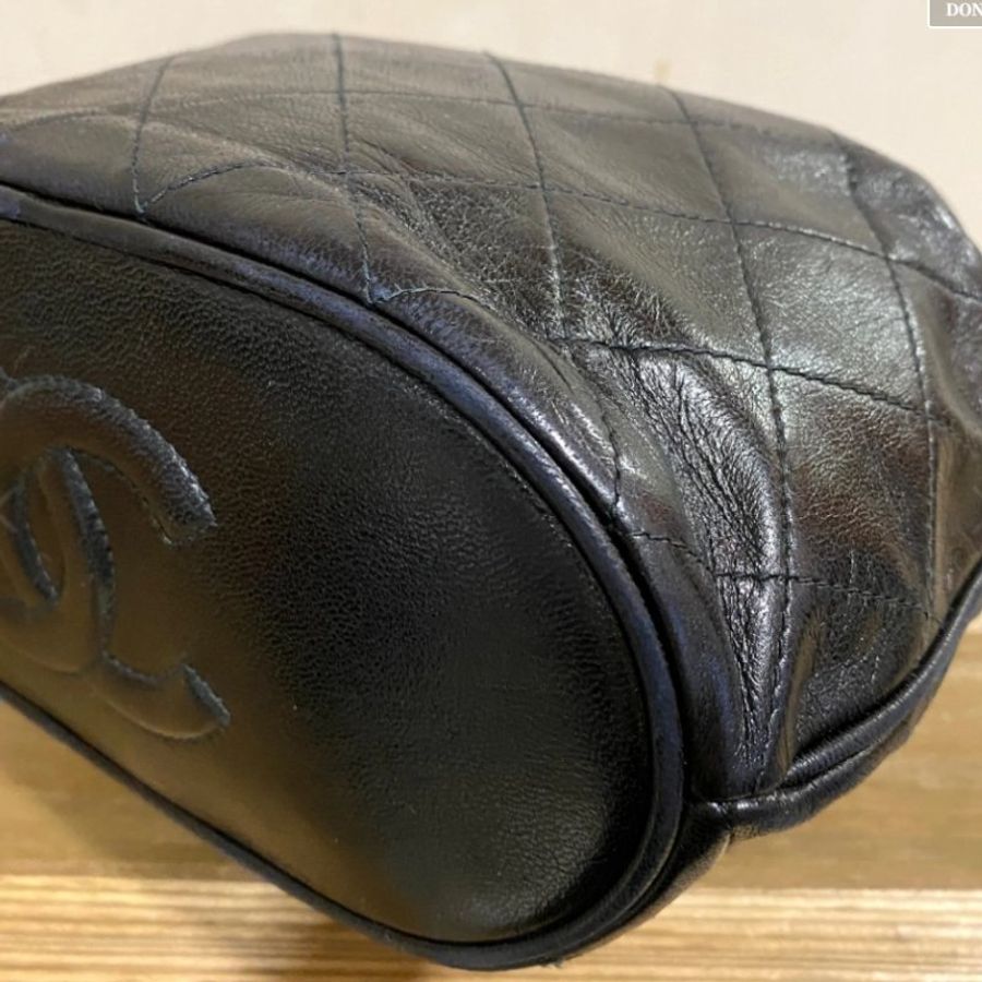 Chanel vintage bucket lambskin black/gold-12