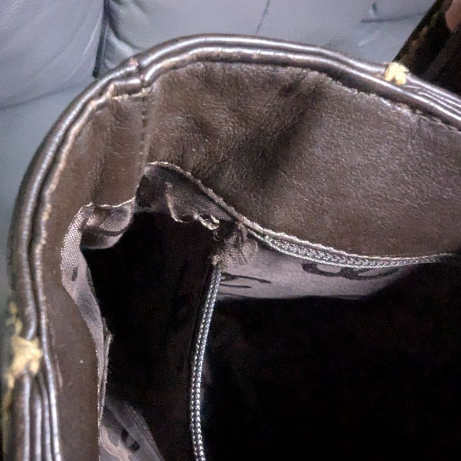 Chanel Vivian Tote-14