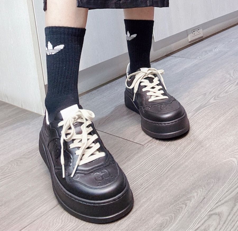 Gucci Embossed Sneaker 餅乾鞋7.5 /25.5cm全新僅試穿-5