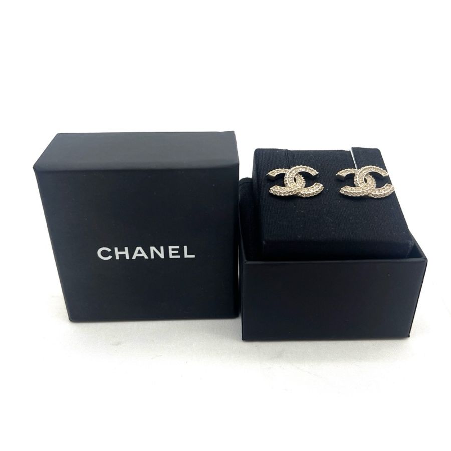 CHANEL 淡金鑲鑽耳環-8