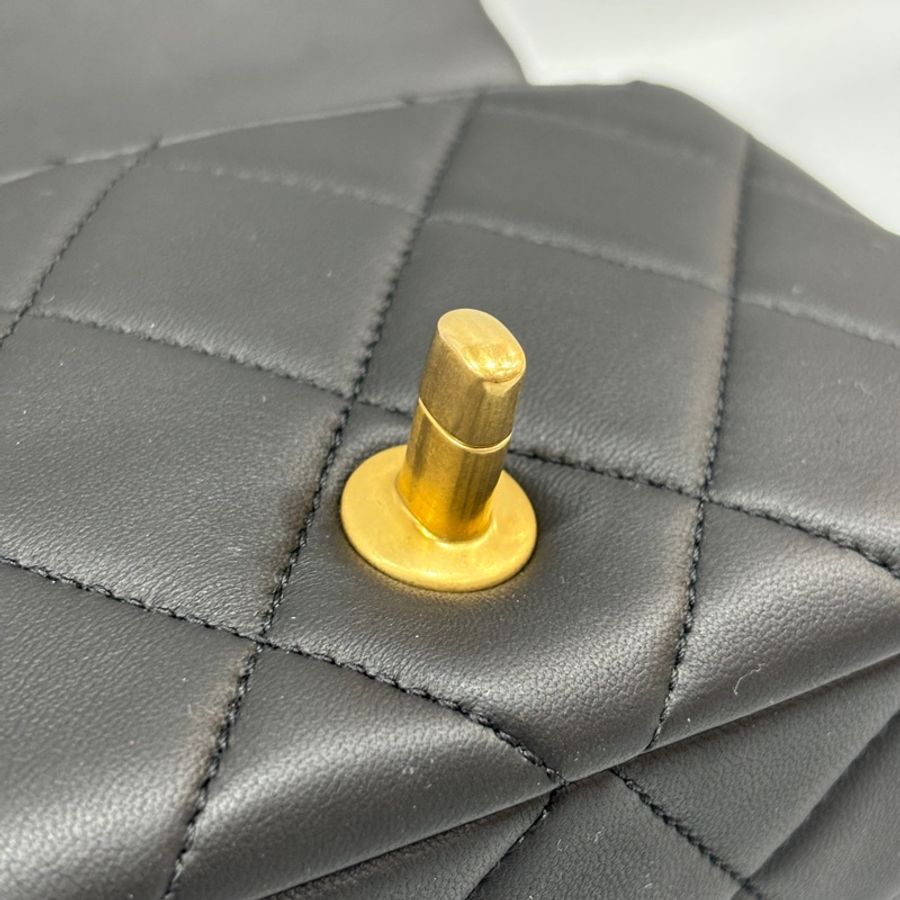 Chanel AS5298黑羊皮19系列金釦皮穿鏈Handle肩背包 斜背包Coco 17*-17