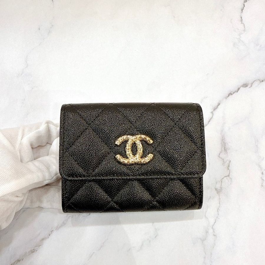 莉亞精品♡Chanel AP4088 24A大雙C內裡別針雙層卡包 全新-0