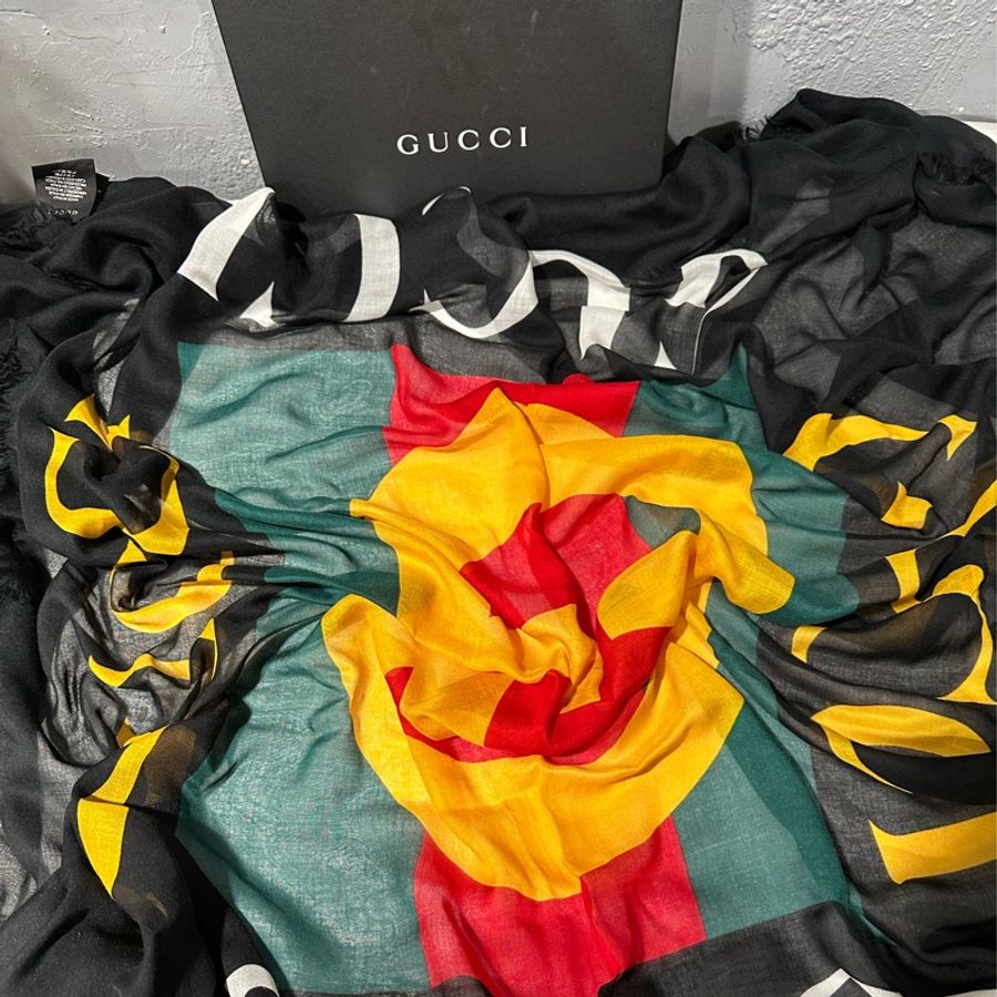 Gucci 大巾-6