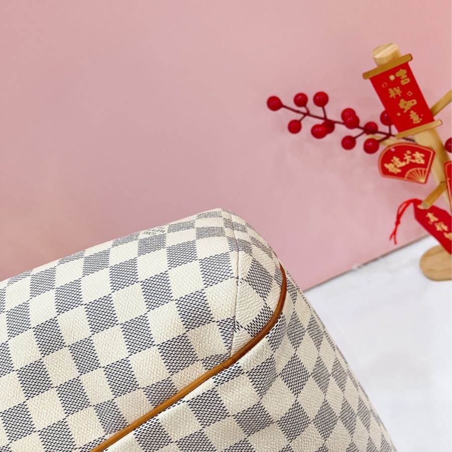 莉亞精品♡LV N41279 棋盤格小天心 二手-15