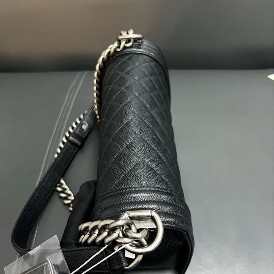 Chanel leboy 中號 黑銀荔枝牛皮-3