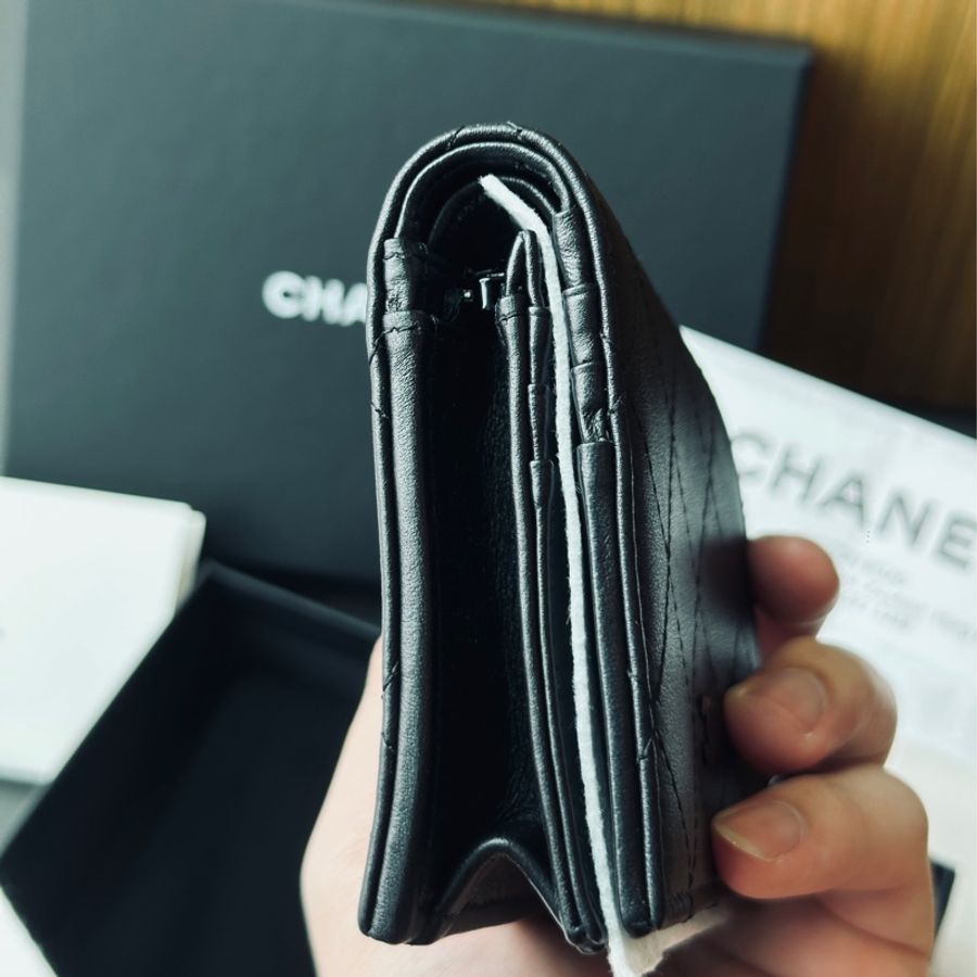近新大全配剛離櫃 Chanel So Black對開短夾🈶零錢袋 斷貨櫃上買不到了-7