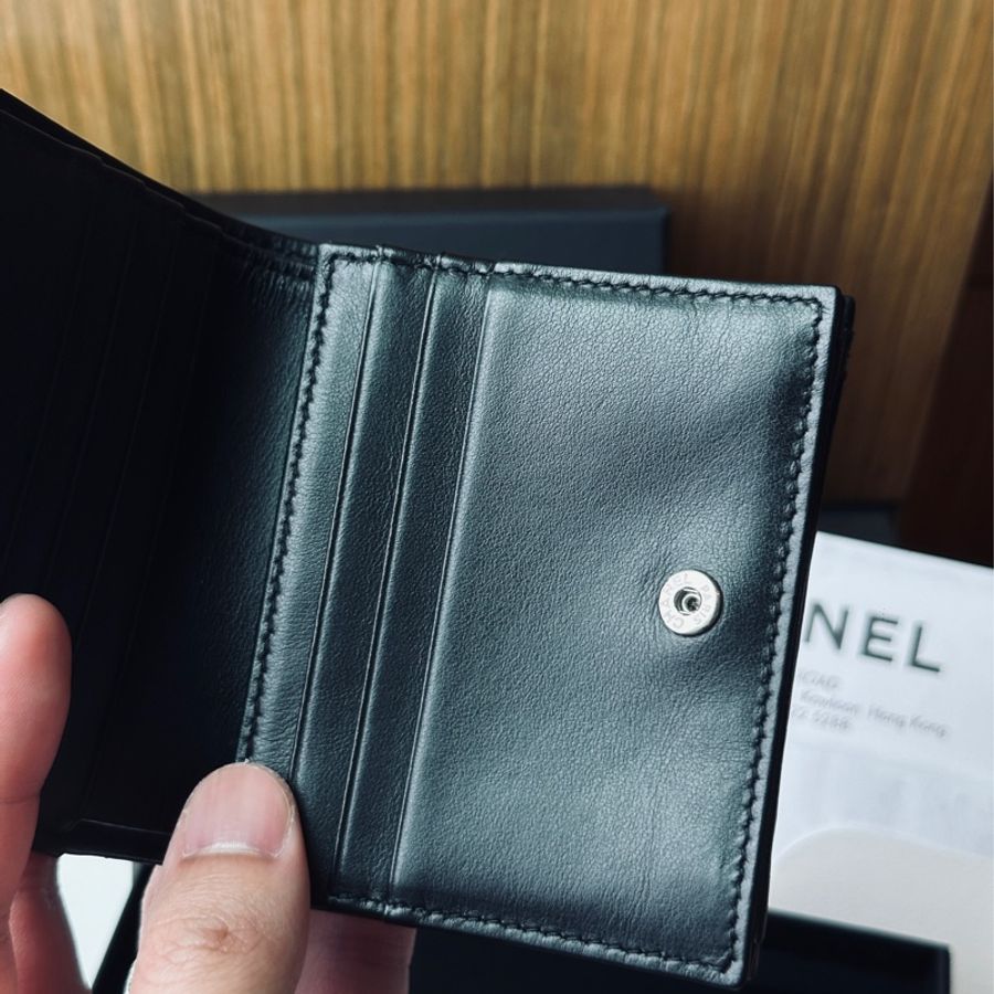 近新大全配剛離櫃 Chanel So Black對開短夾🈶零錢袋 斷貨櫃上買不到了-13