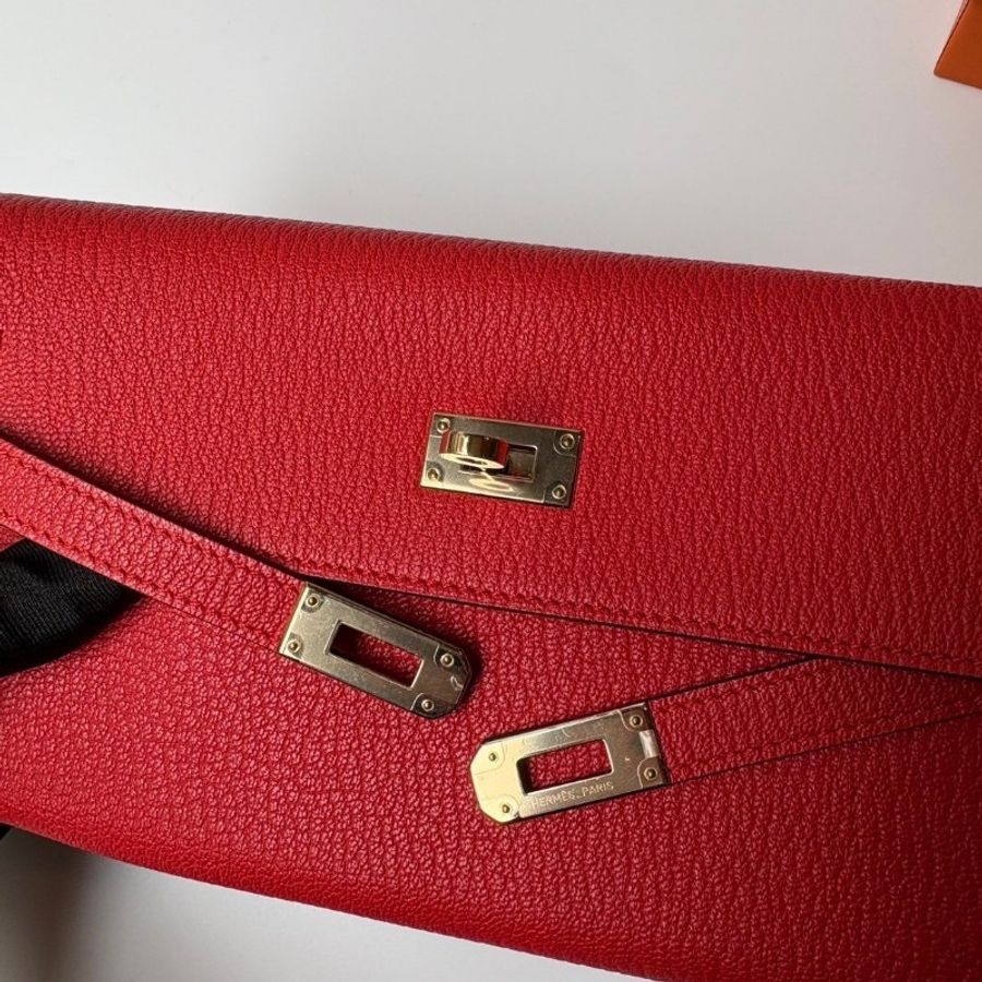Hermes 金釦紅色山羊皮 kelly 長夾-4