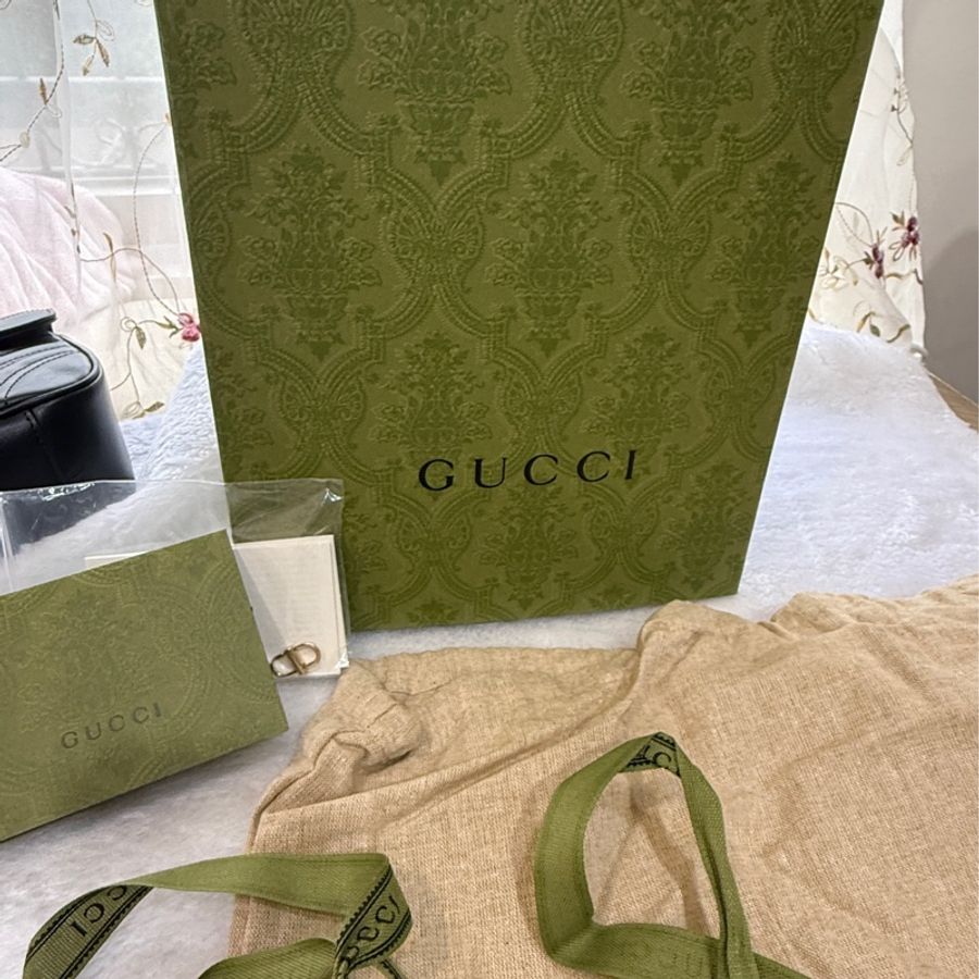 GUCCI GG Marmont matelasse 仿舊金色雙G LOGO肩/斜背包-8