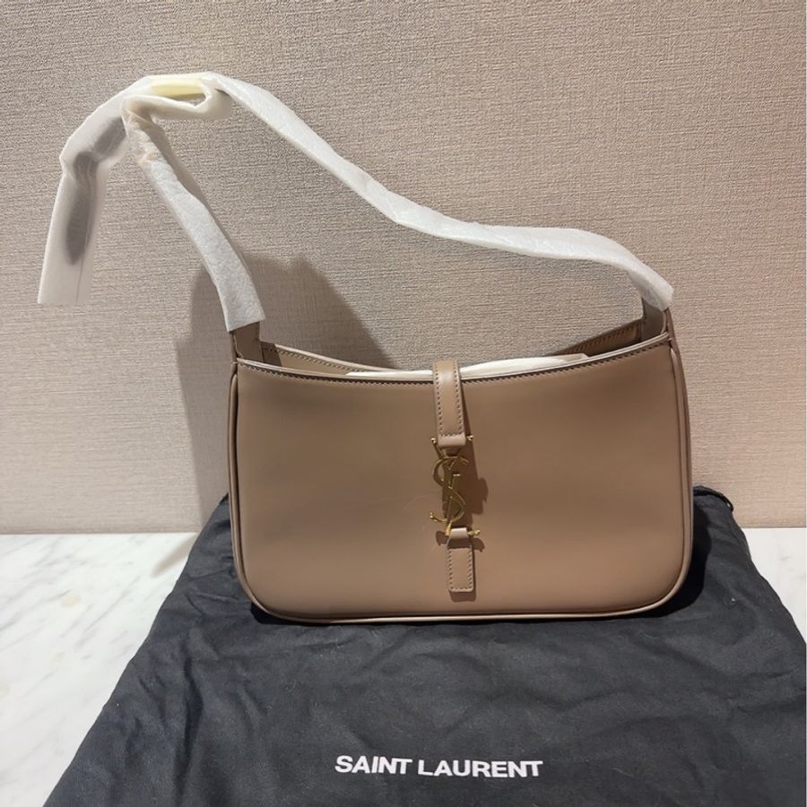 YSL LE 5 À 7 腋下包 (small)-3