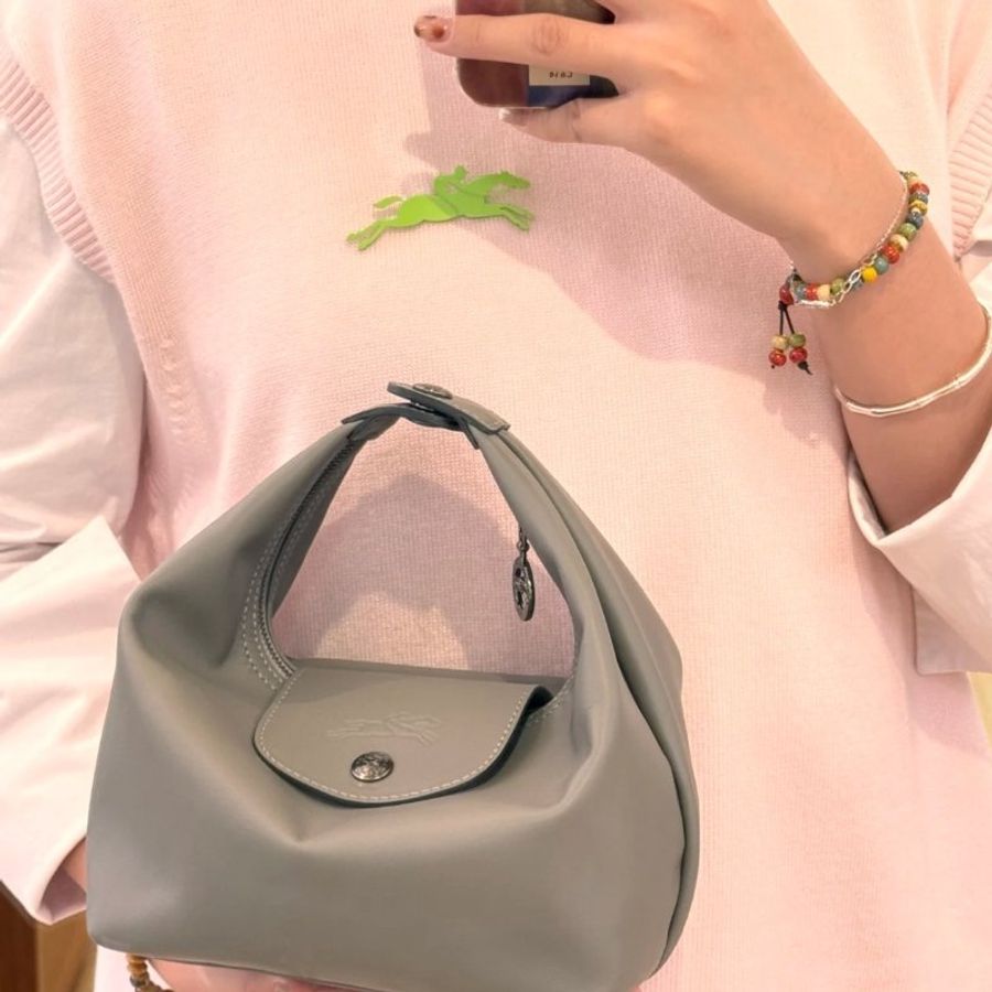 📣Longchamp 新款超可愛 灰色便當包📣-3